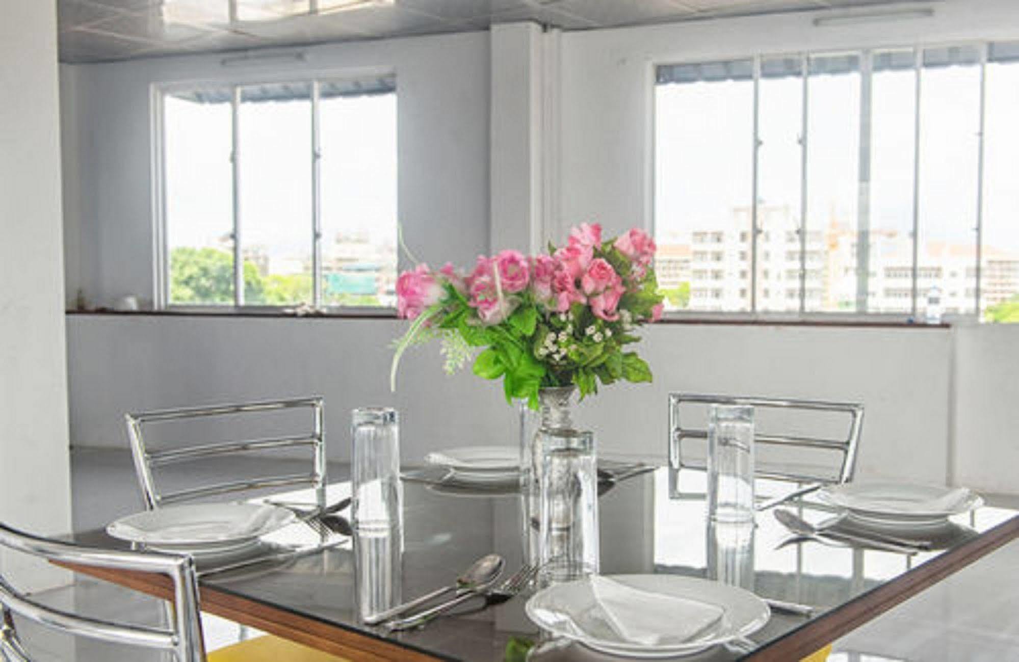 Metro City Hotel Colombo Eksteriør bilde